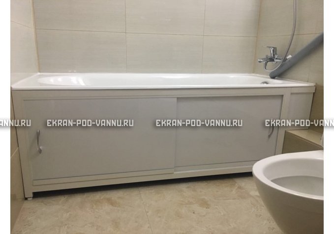 Экран  EUROPLEX Роликс белый с вставкой – купить по цене 10400 руб. в интернет-магазине в городе Уфа картинка 4